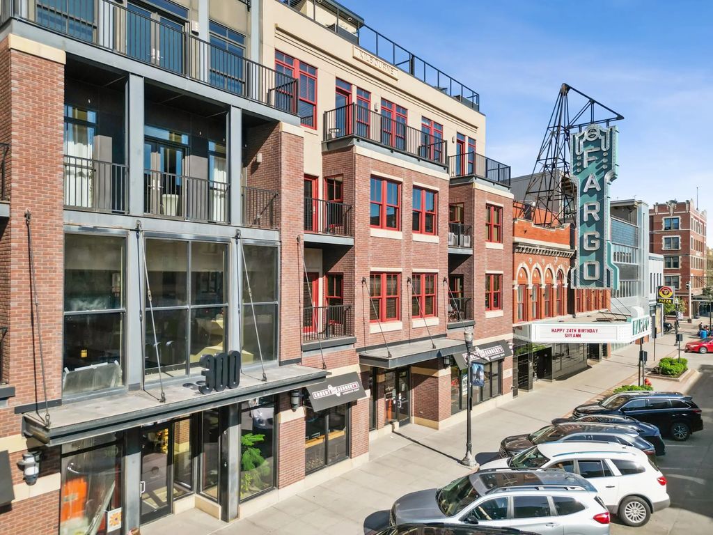 300 Broadway N 204, Fargo
