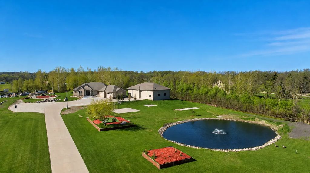 7620 Adelman Drive, Horace