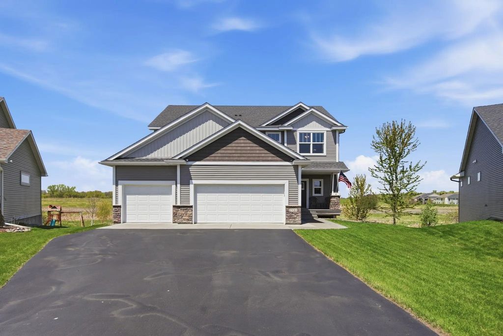 7110 208th Place N, Forest Lake