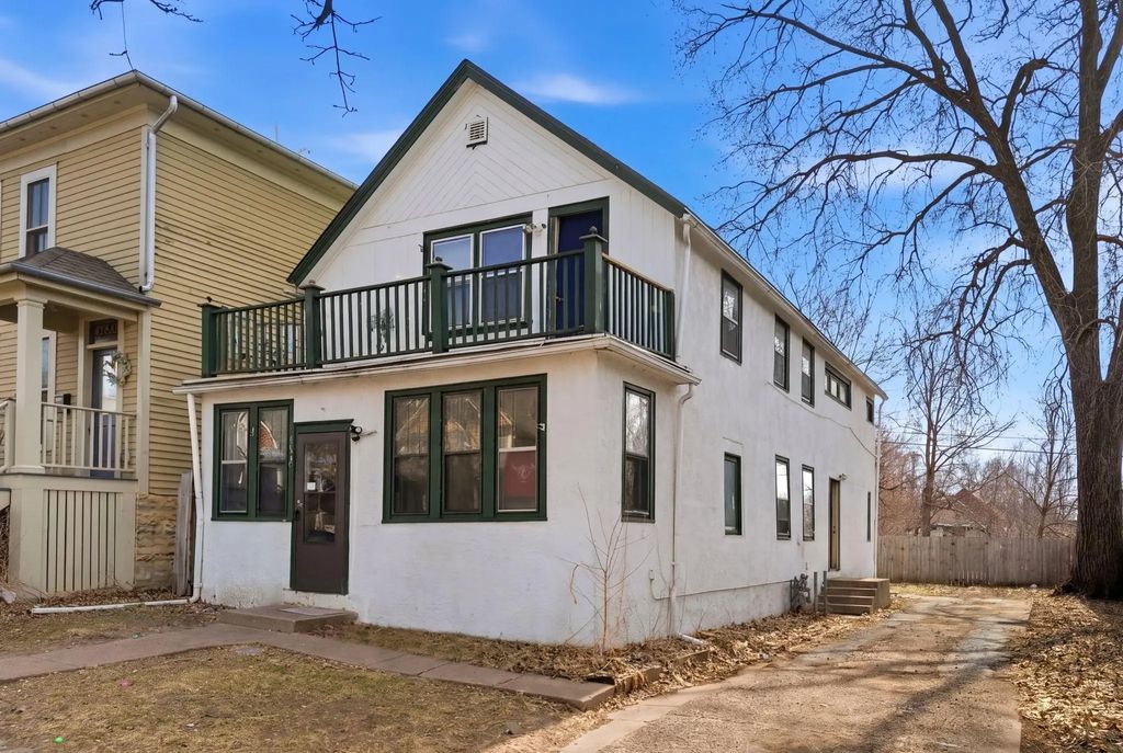 692 4th Street E, Saint Paul