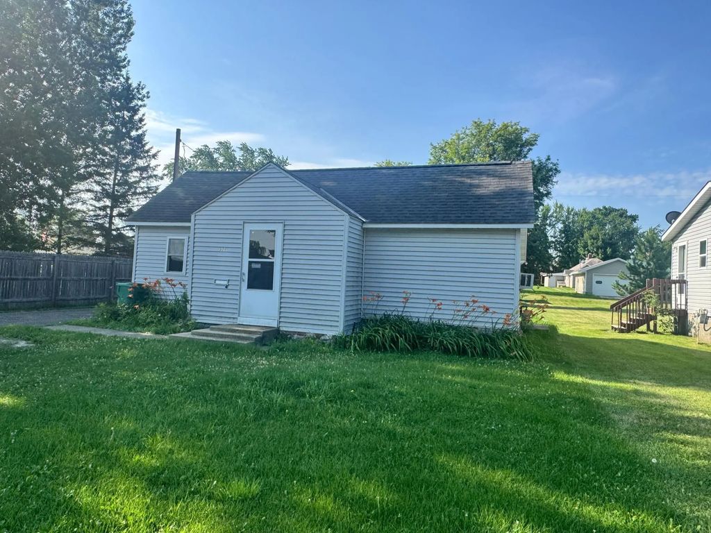 511 5th Street Nw, Aitkin