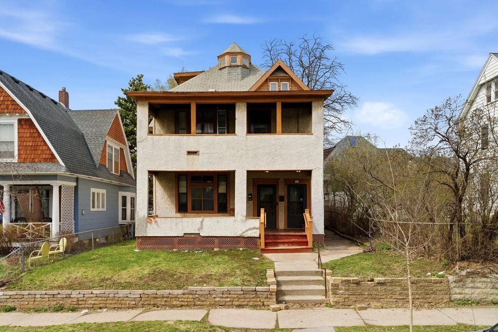 701 4th Street E, Saint Paul