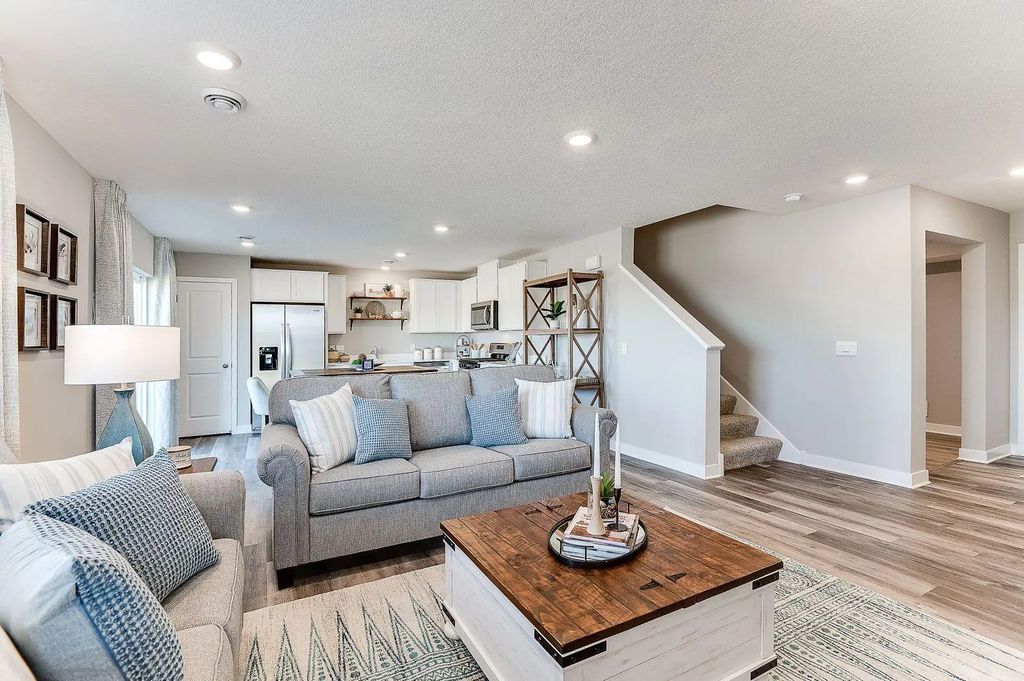 19340 137th Avenue N, Rogers