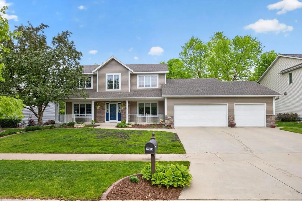 2937 Oakview Drive Ne, Rochester