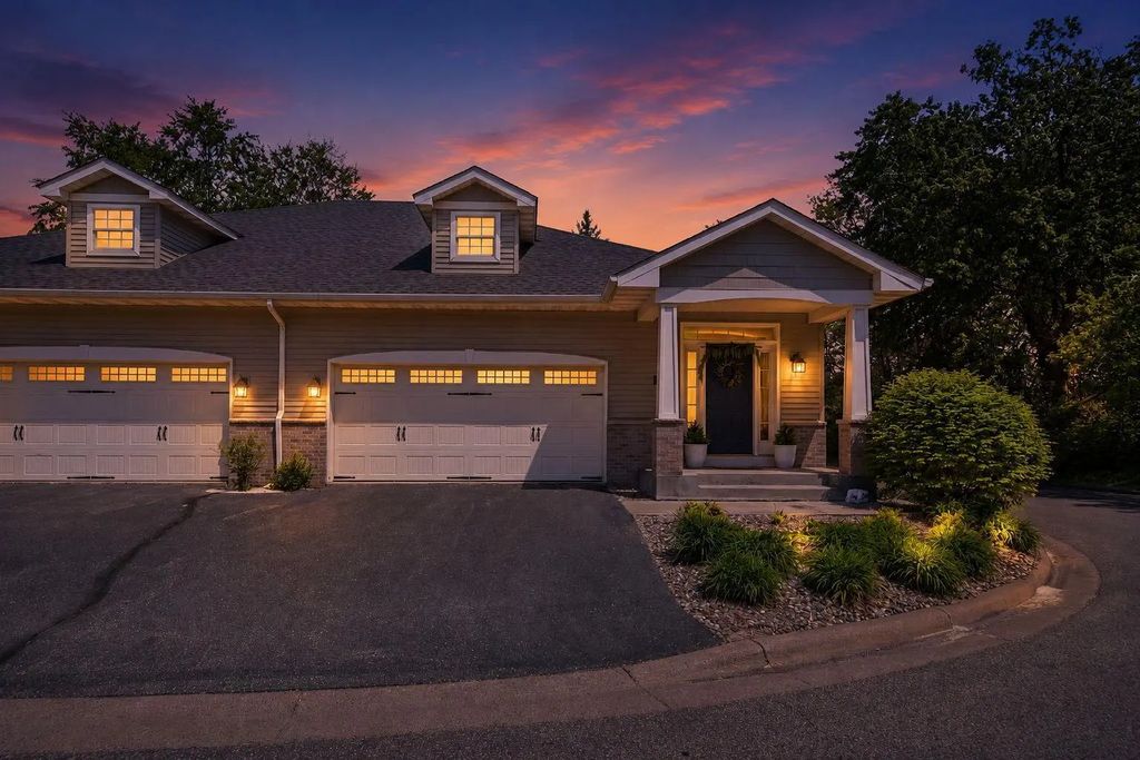 5090 Kelly Court, White Bear Lake