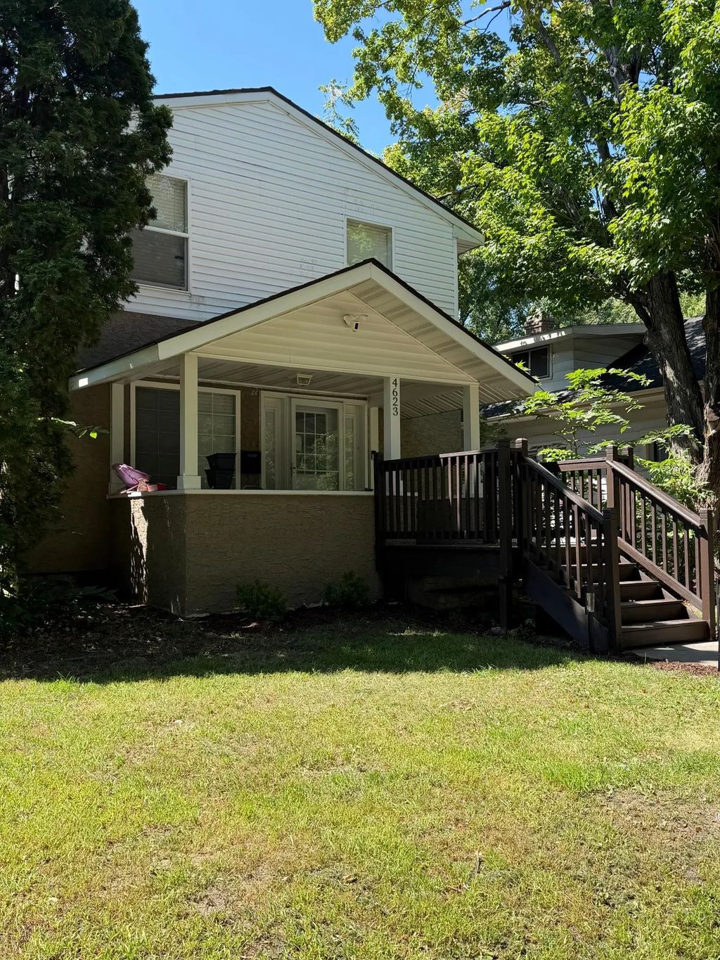 4623 Dupont Avenue N, Minneapolis