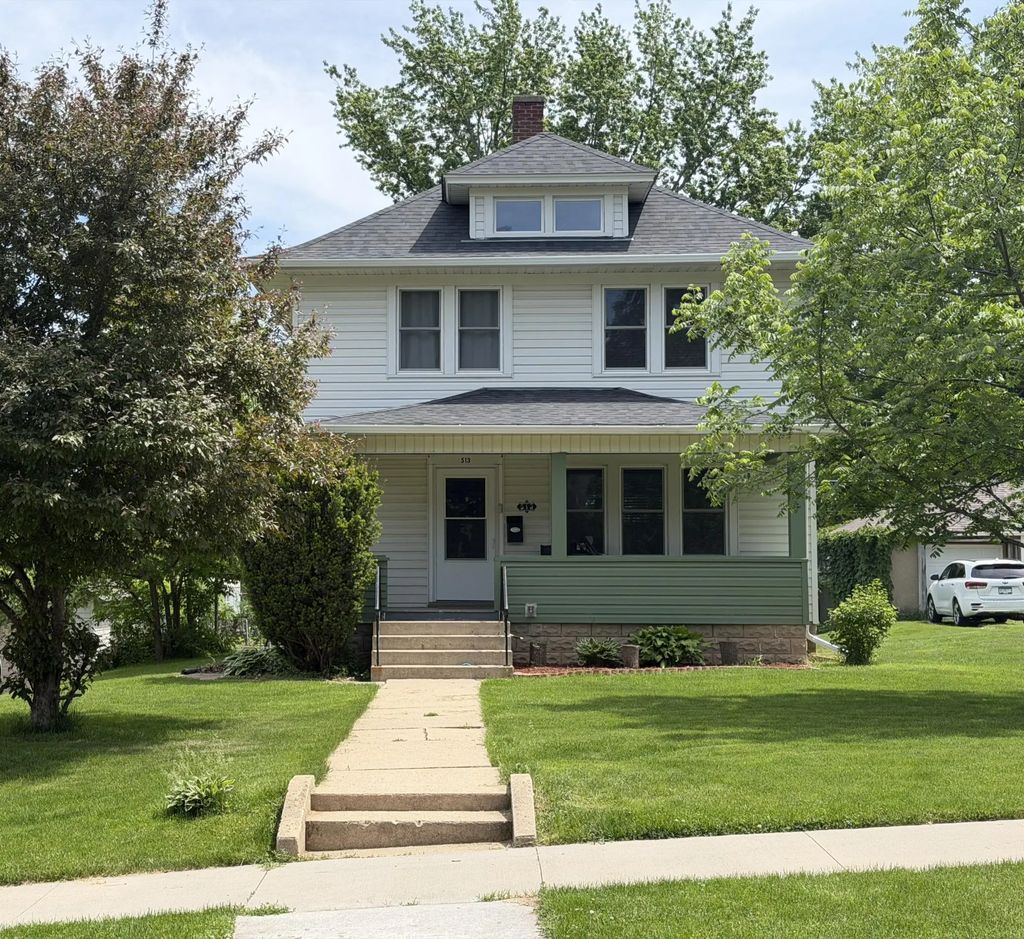 513 Red Wing Avenue, Kenyon