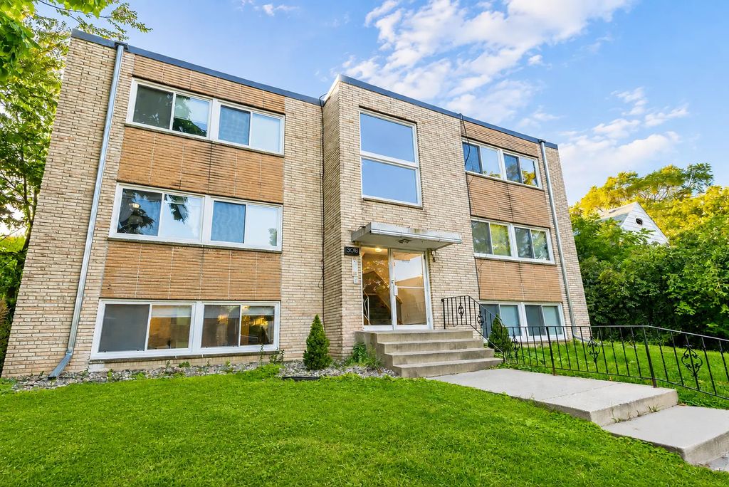 3018 30th Avenue S, Minneapolis