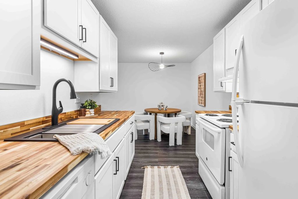 2650 15th Street S 104, Fargo