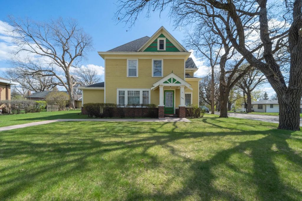 424 6th Avenue W, Alexandria