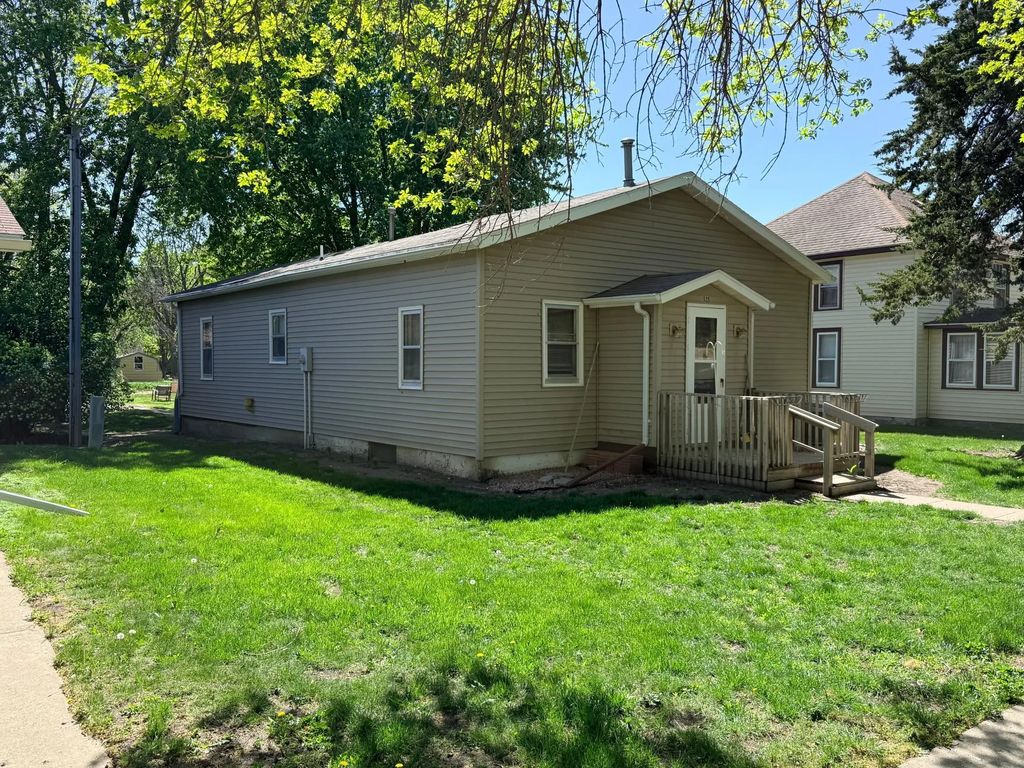 520 6th Street, Walnut Grove