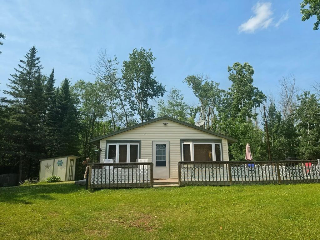 20267 State Highway 18, Finlayson