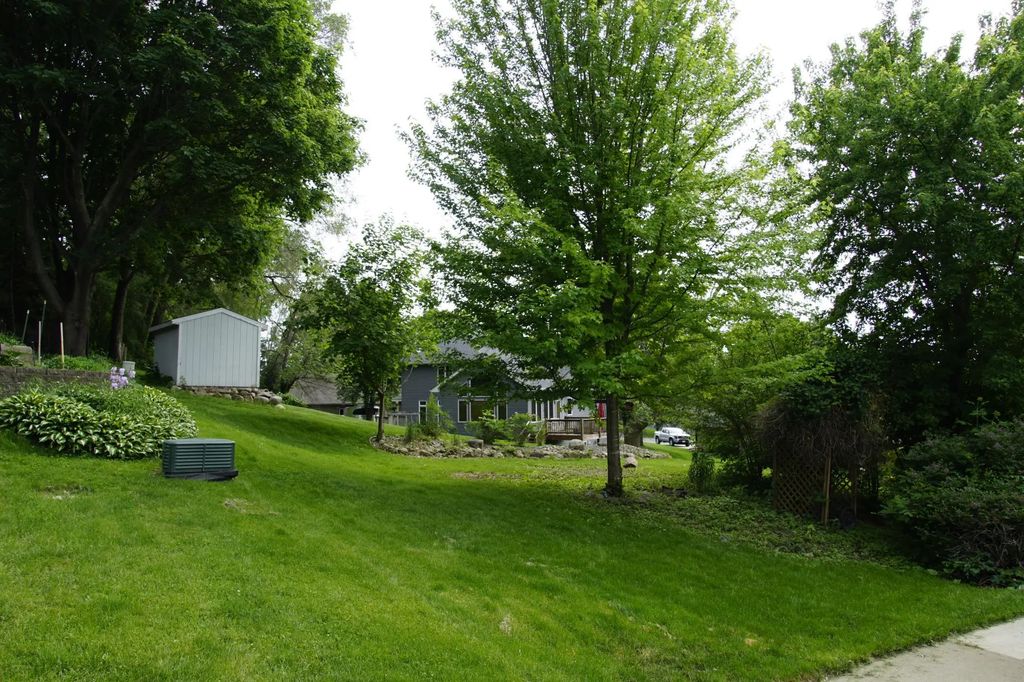 210 10th Street Se, New Prague