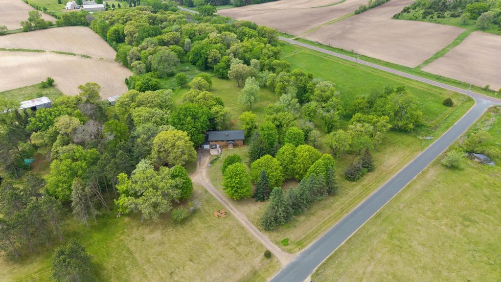 1295 Evergreen Drive, River Falls