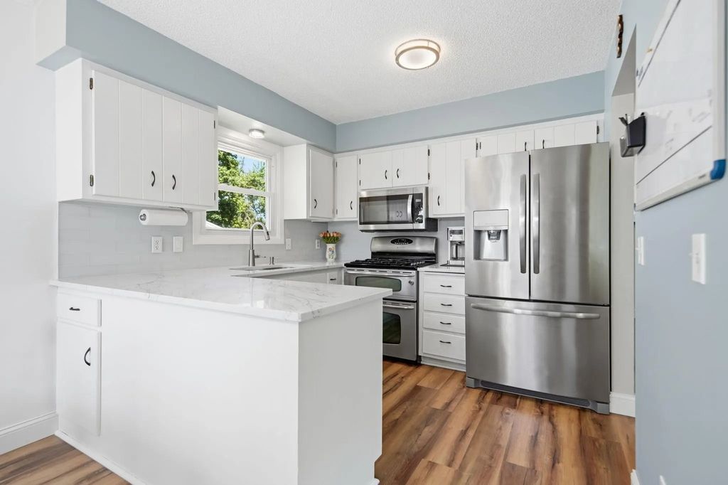 10315 96th Avenue N, Maple Grove