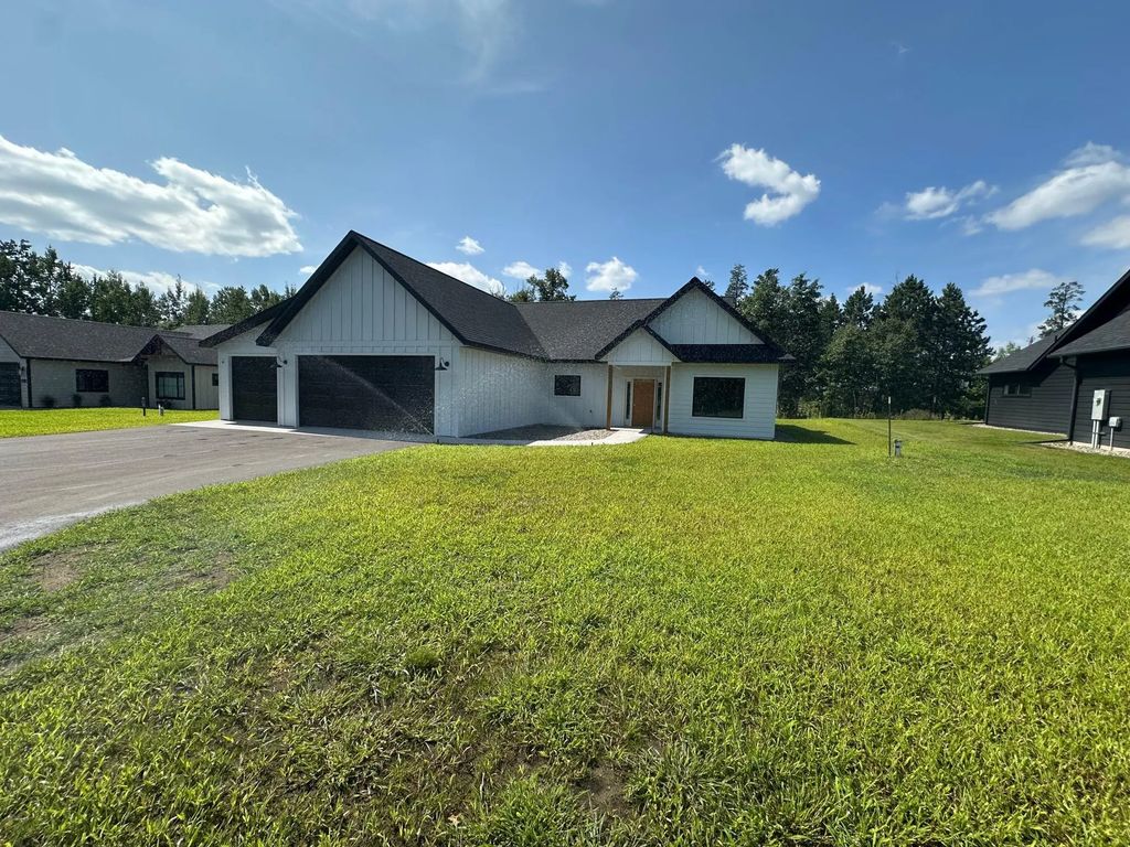 3757 Sanctuary Path, Brainerd
