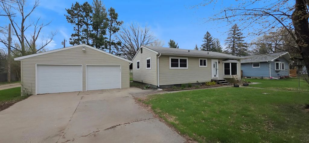 610 8th Avenue Sw, Little Falls
