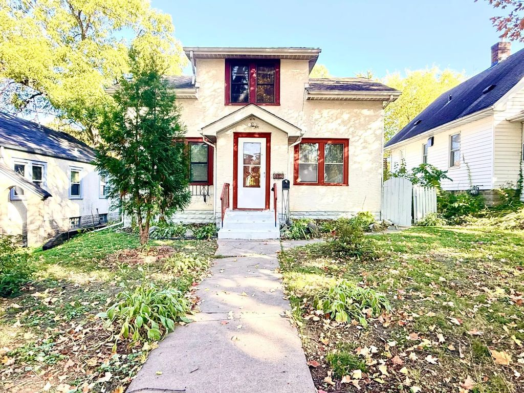3346 Sheridan Avenue N, Minneapolis