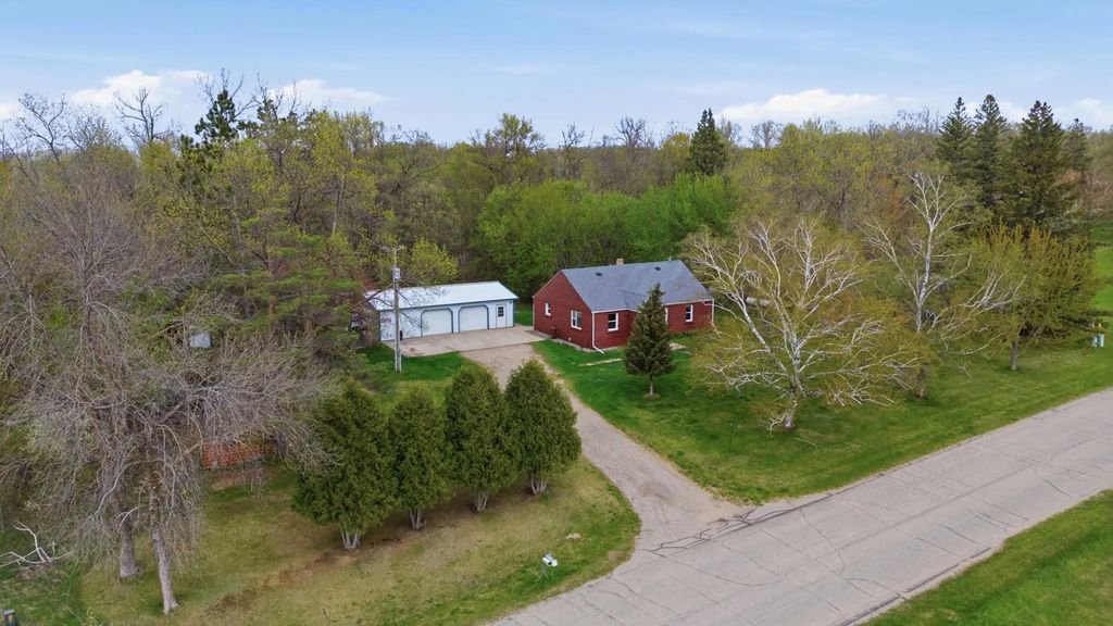 30592 179th Street, Detroit Lakes