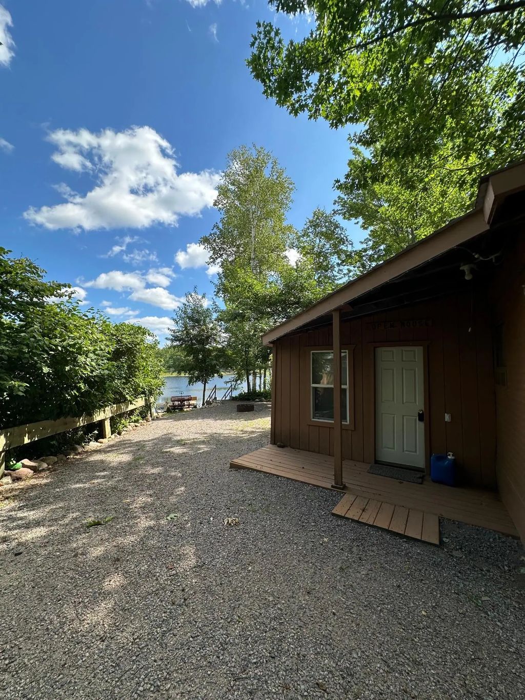8305 Meadow Lake Road Sw, Motley