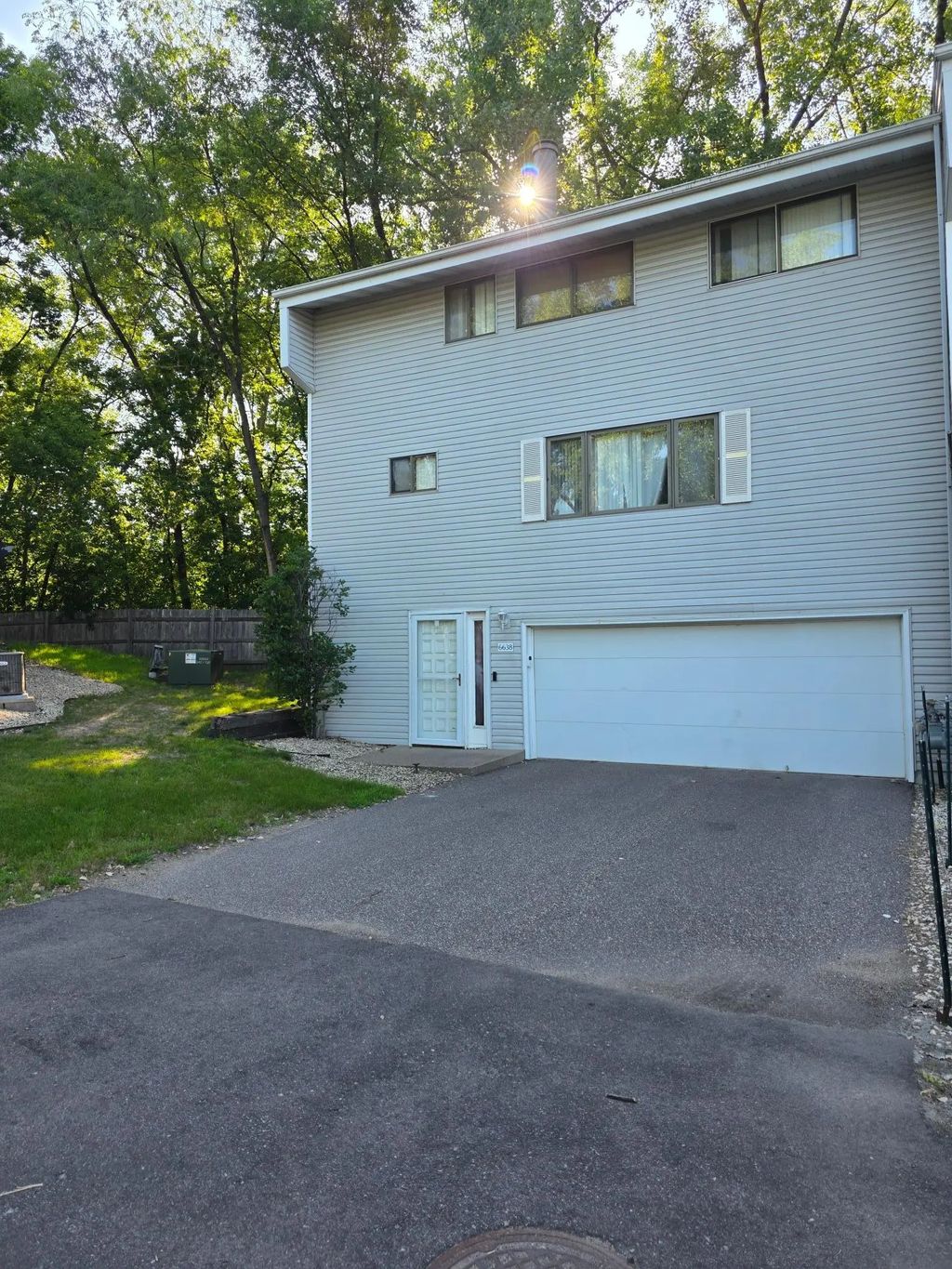 6638 Camden Drive, Brooklyn Center
