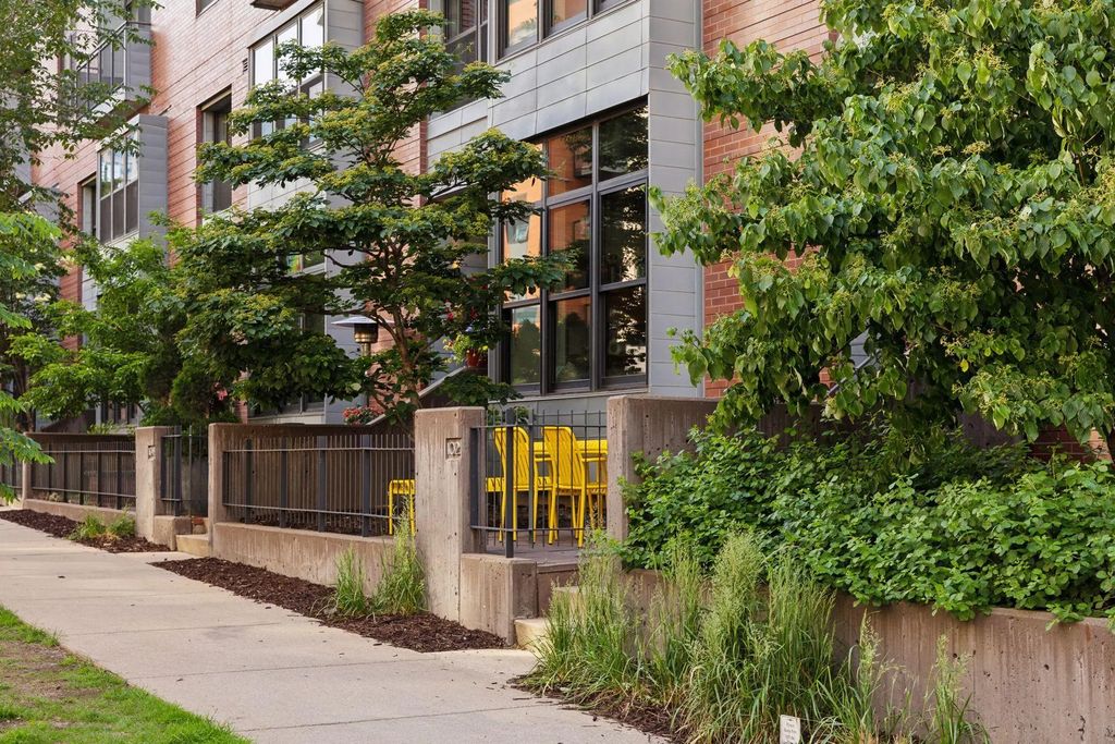 200 Park Avenue 104, Minneapolis