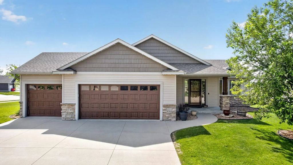 4201 Dodge Lane Ne, Rochester