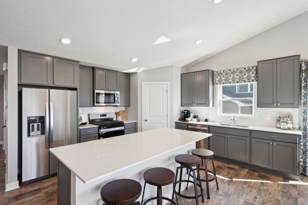17436 Dulles Lane, Lakeville