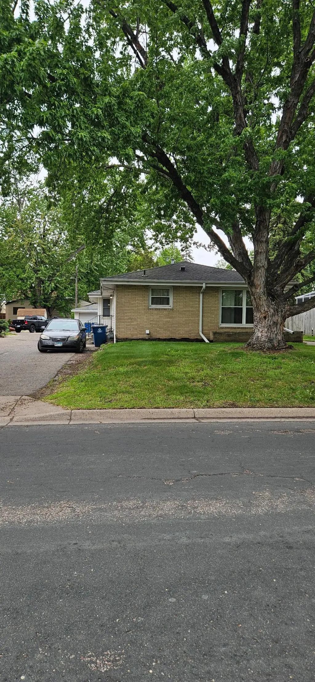 4162 Adair Avenue N, Robbinsdale