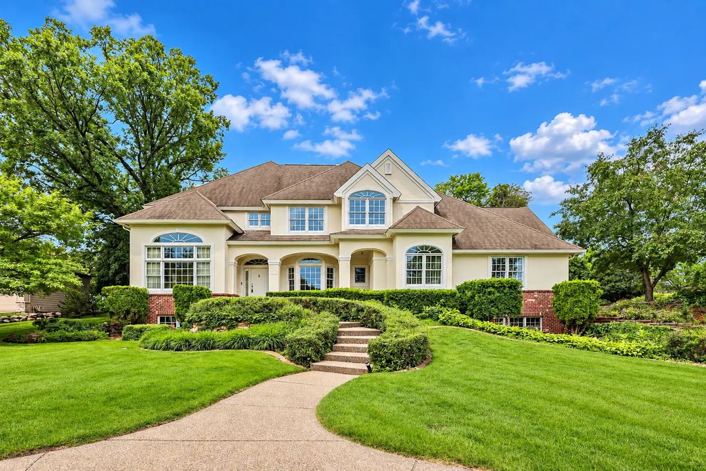 7631 S Bay Drive, Bloomington