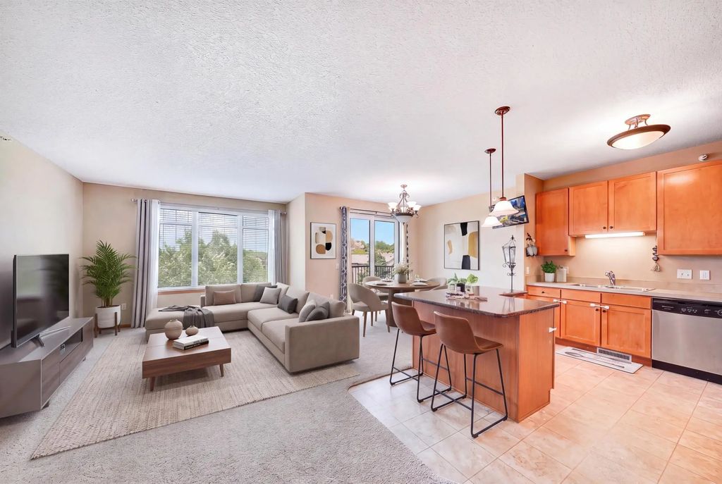 1070 Grandview Court Ne 300, Columbia Heights