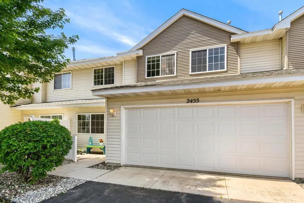 2455 Yellowstone Drive 115, Hastings