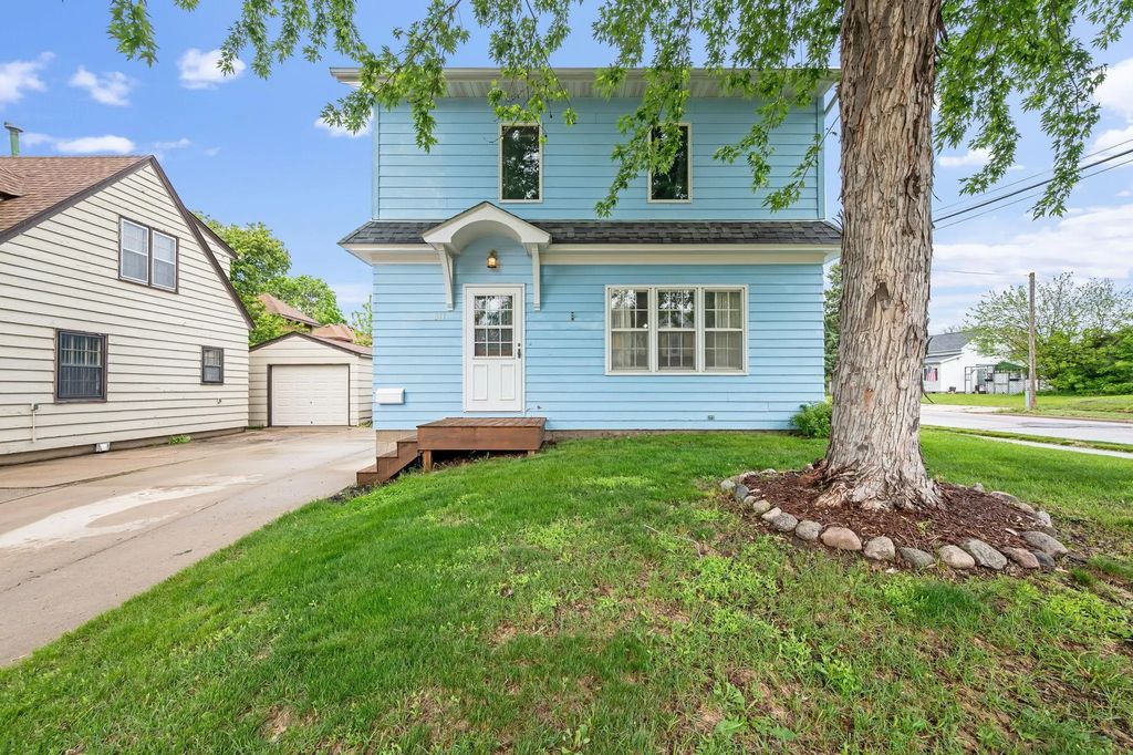311 Budd Street, Fairmont