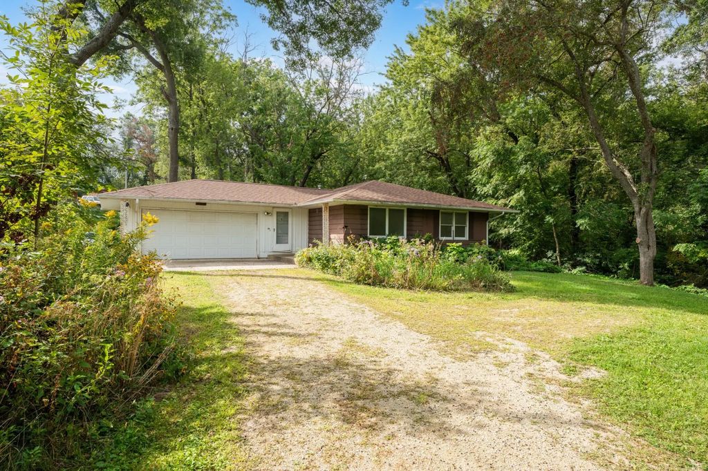 50 County 16 Road Se, Rochester