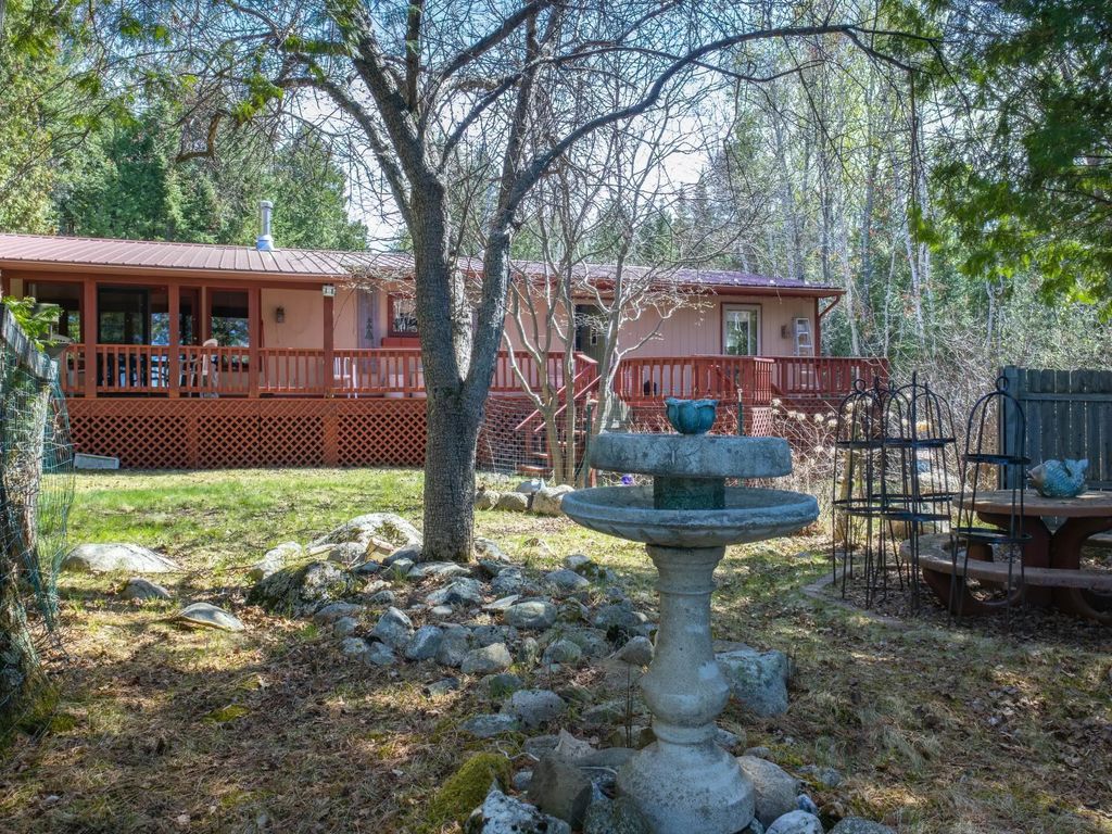 1911 Grindstone Island, International Falls
