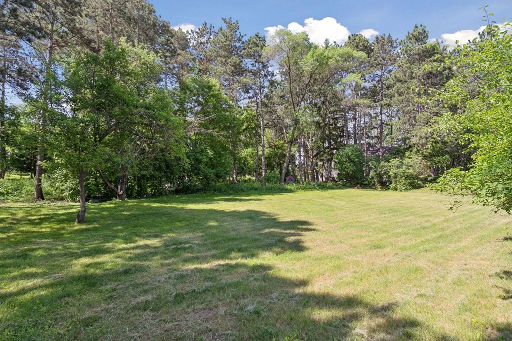 920 Krattley Lane N, North Hudson