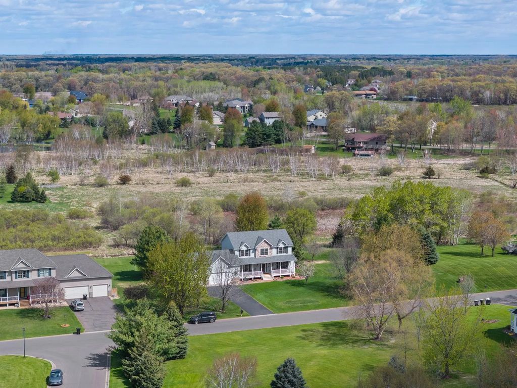 2723 174th Avenue Ne, Andover