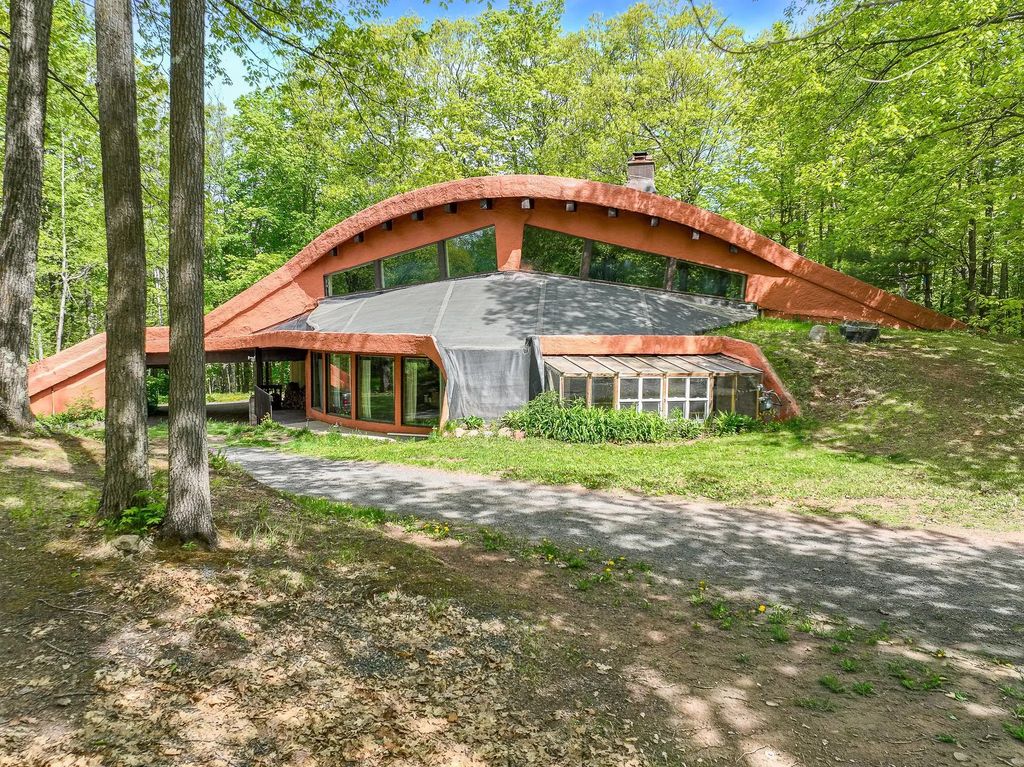 4973 S County Road F, Maple