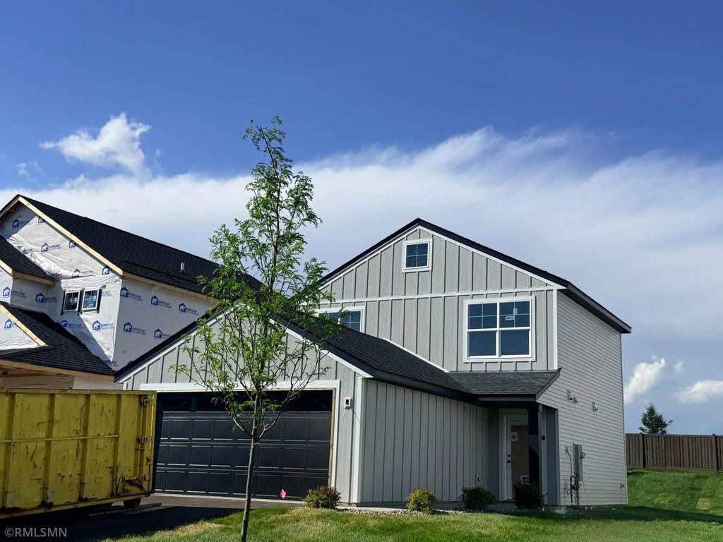 8715 147th Avenue Nw, Ramsey