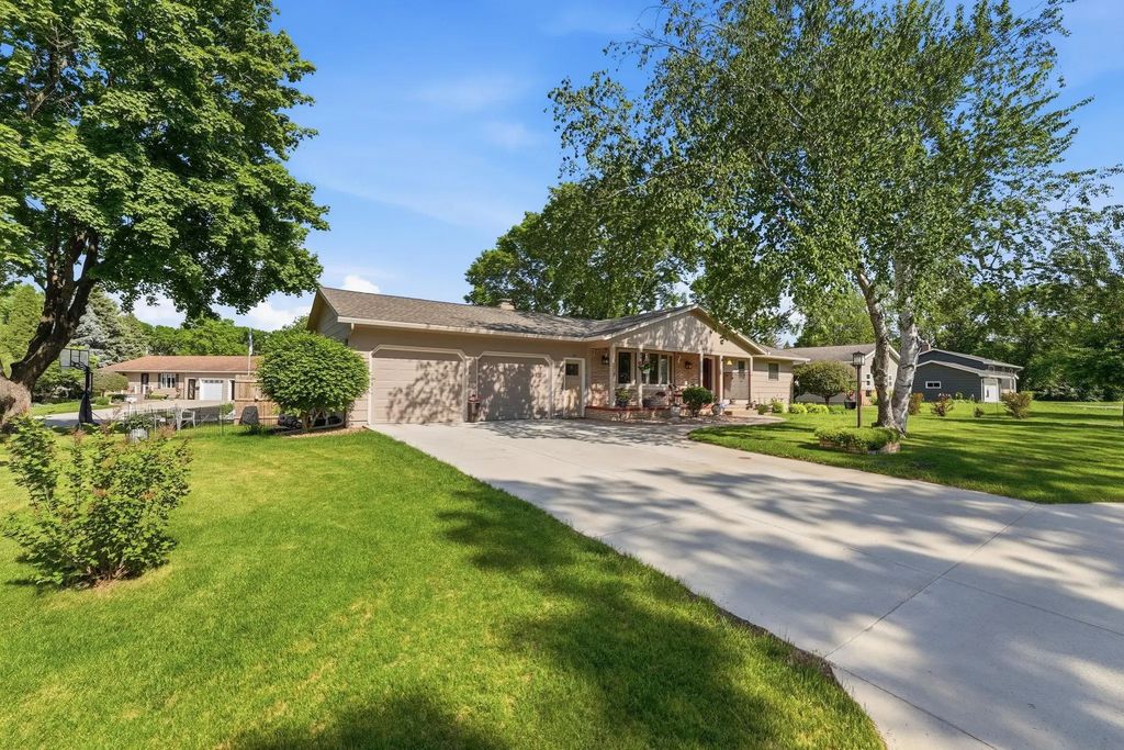 1709 6th Street Sw, Willmar