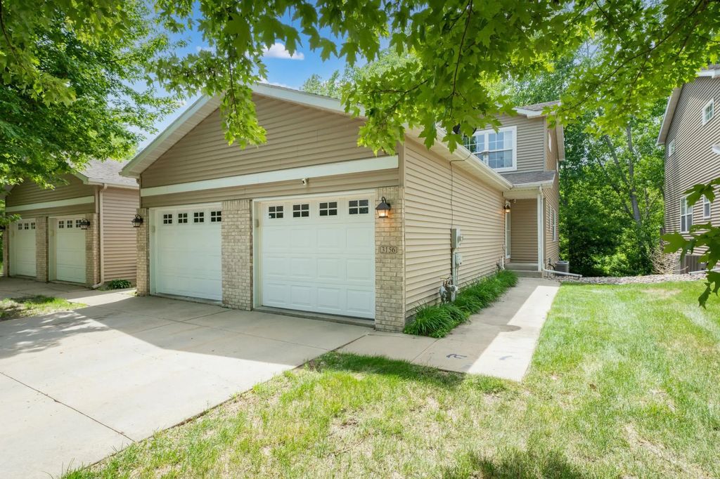 3156 River Falls Court Nw, Rochester