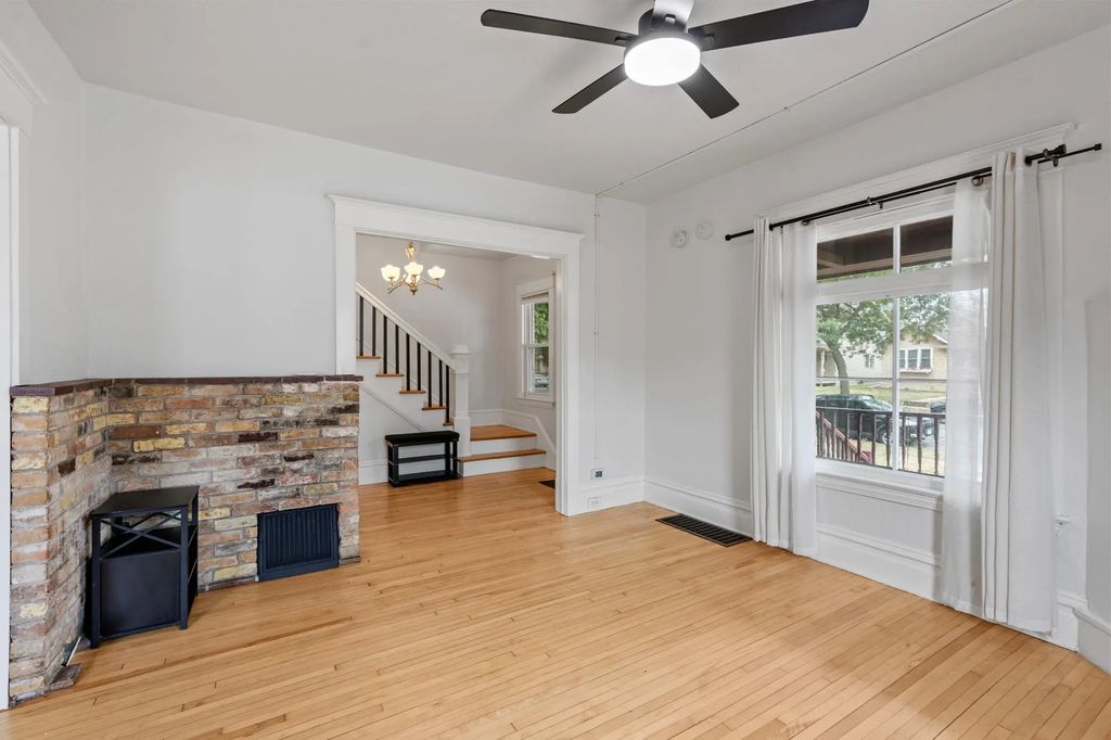 1176 14th Avenue Se, Minneapolis