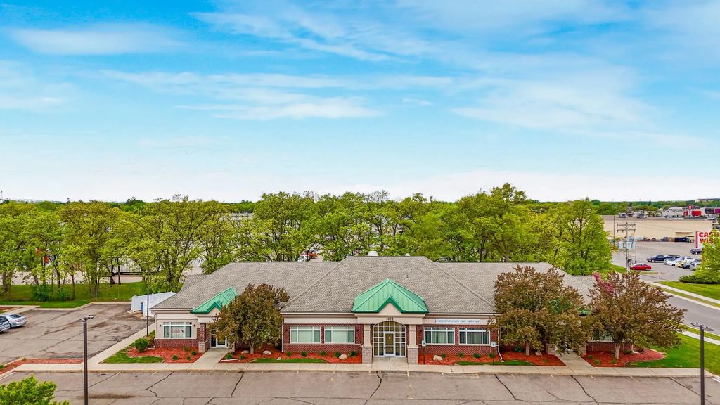 1022 4th Street Se 100, Saint Cloud
