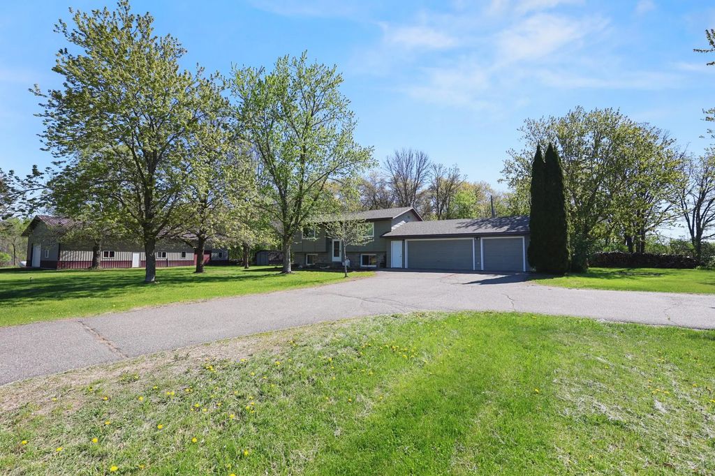 1546 Primrose Road Ne, Sauk Rapids