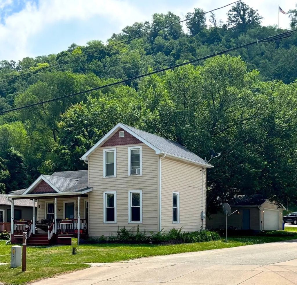 203 E 7th Street, Red Wing