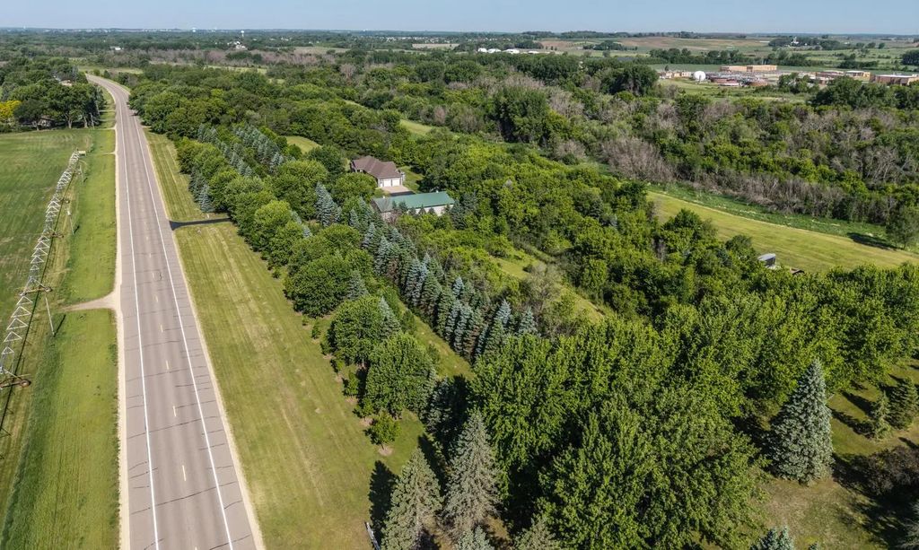 1695 200th Street W, Farmington