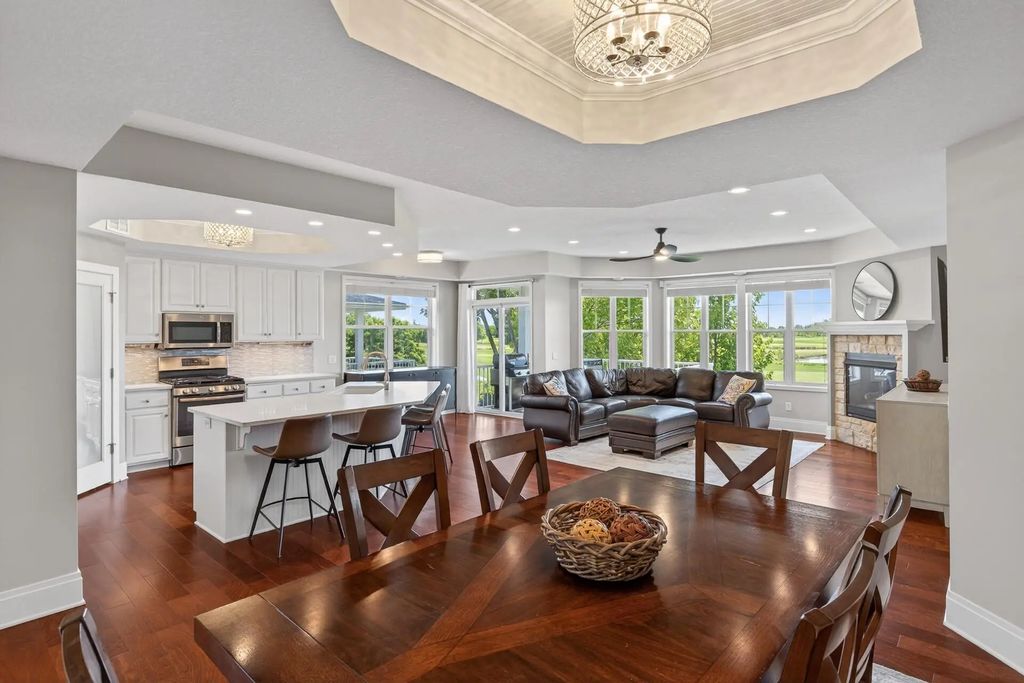 1171 Gallery Lane, Chaska