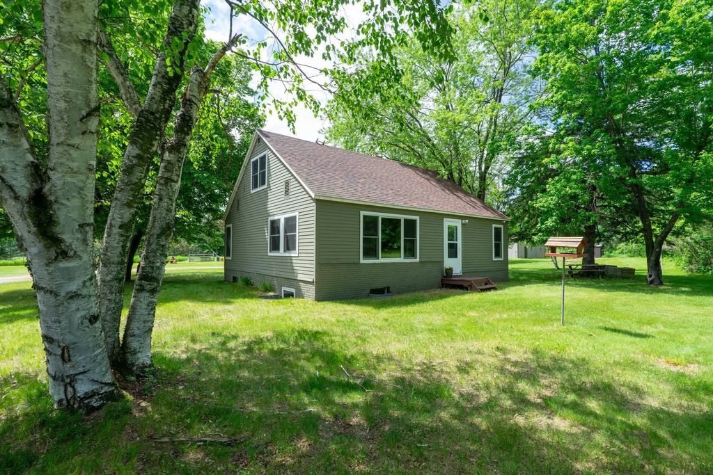 11951 71st Avenue Sw, Motley