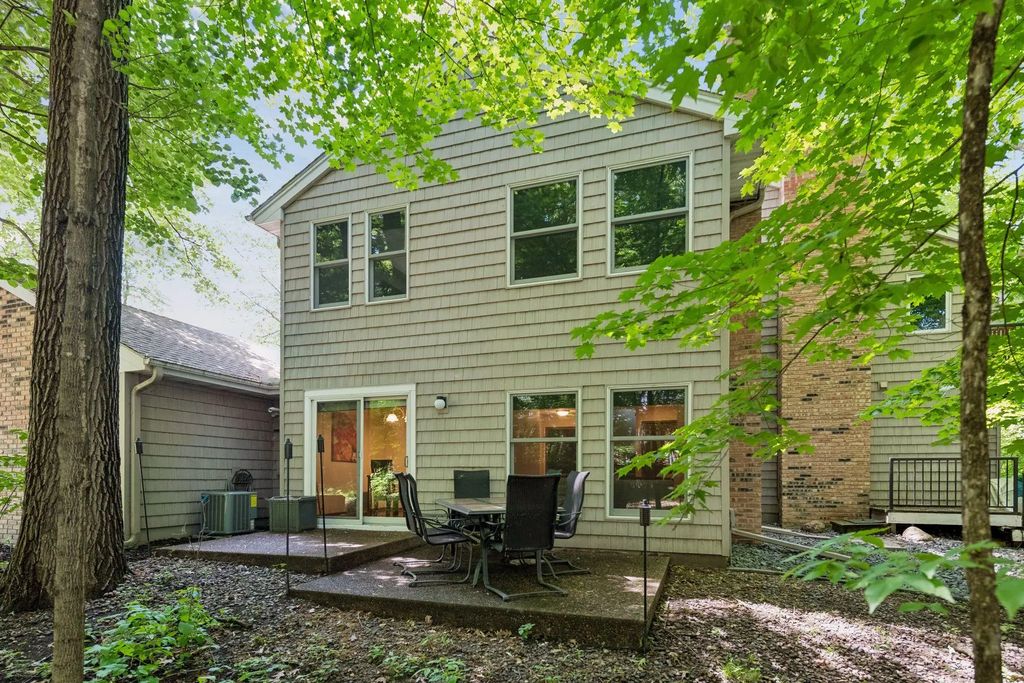 8823 Basswood Road, Eden Prairie