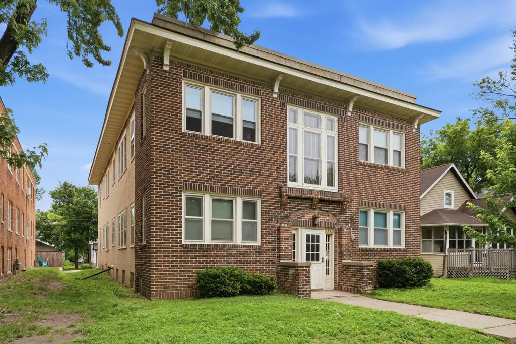 3721 Grand Avenue S 2, Minneapolis